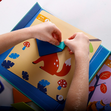 Load image into Gallery viewer, Magnetic Tangram Puzzle Play Set