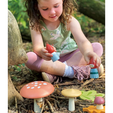 Load image into Gallery viewer, Woodland Gnome Family
