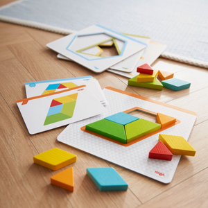 Colorful Shapes Arranging Game